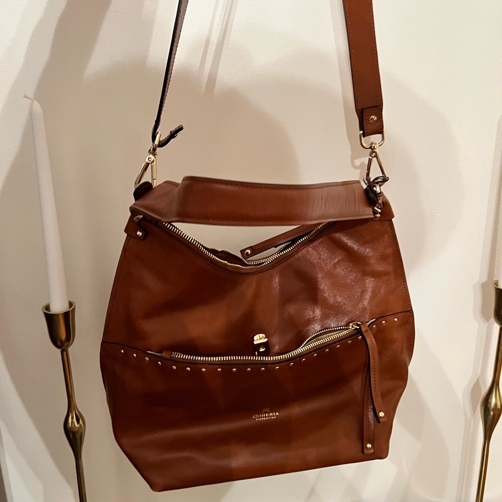 Tan leather Crossbody Purse made in Italy comes with tassel.